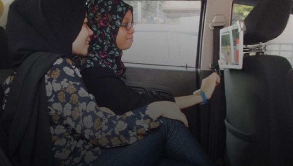 Malaysia startup will place ad screens in ride-hailing cars