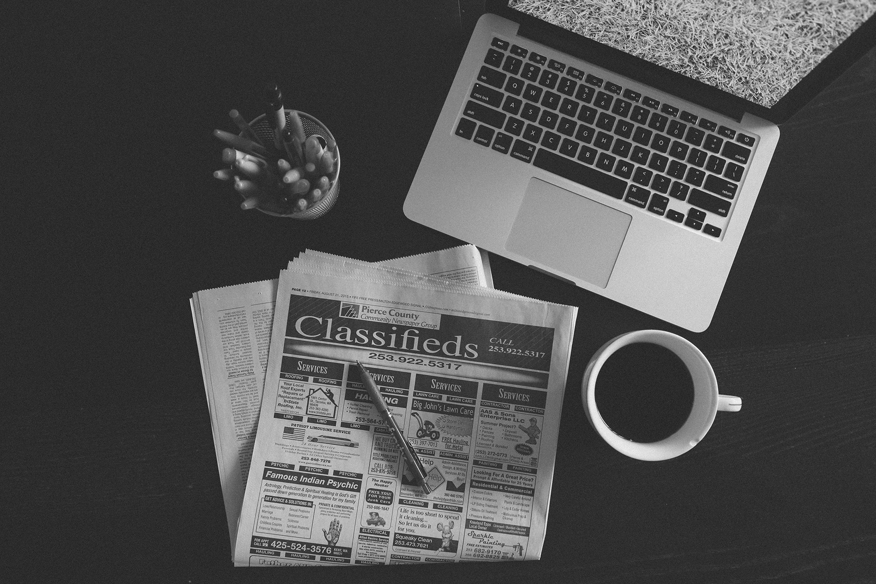 An ageing industry: Do people still read newspaper and magazines?