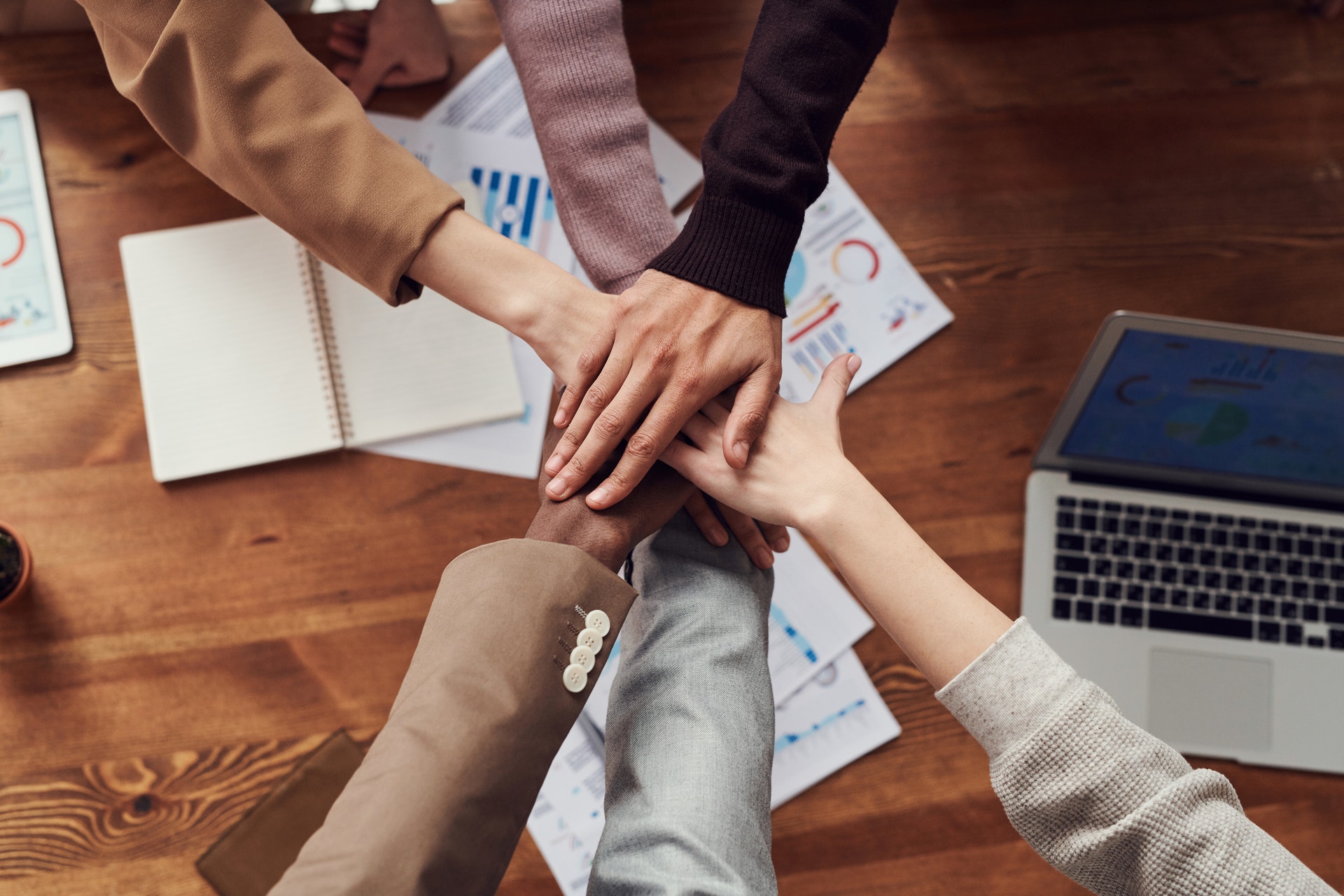 Why Is Teamwork Important At Work?